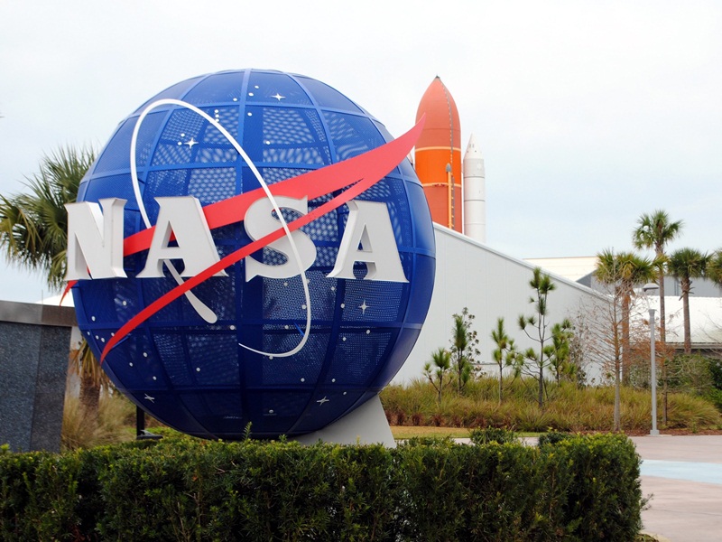 "ناسا" تكشف النقاب عن أول طائرة كهربائية والبطاريات أكبر تحدي يواجهها