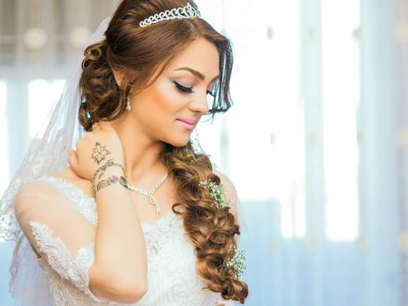 اضغط لمشاهدة الفيديو: امرأة تبحث عن عريس من خلال إعلان ساخر