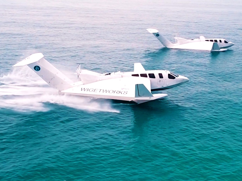 اكتشف اليخت الطائر المذهل: Airfish 8