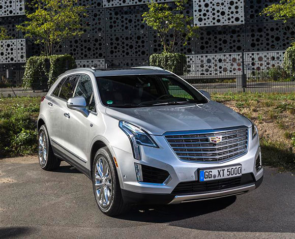 XT5 CROSSOVER 2017 الفخمة... بالصور!