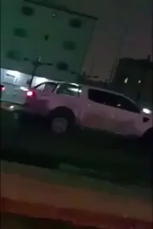 بالفيديو .. مفحط داخل أحد الحدائق يثير الغضب بالمملكة