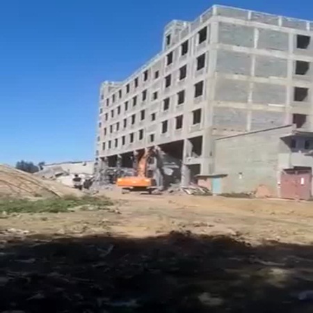 مالذي يمكن أن يحدث ‘عند زالة عمود من مبنى بدون دراسة .. شاهد الفيديو لتعرف
