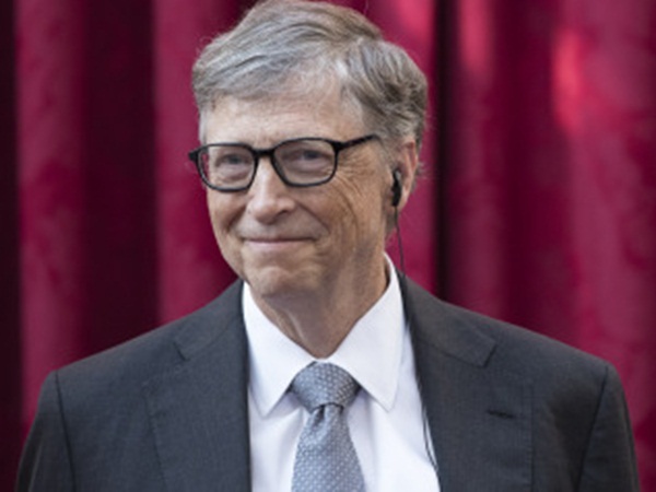 لا يسمح لأطفاله بامتلاك جوال قبل سن الرابعة عشر .. لماذا يفعل بيل غيتس هذا الأمر!