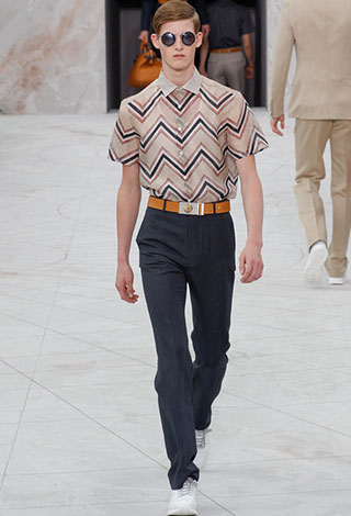 Volez, Voguez, Voyagez مع مجموعة Louis Vuitton الجديدة