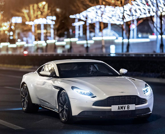 DB11 تُقدم الآن مع محرك فئة V8