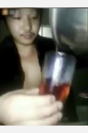 أراد أن يدخل عالم الشهرة .. فدخل المستشفى