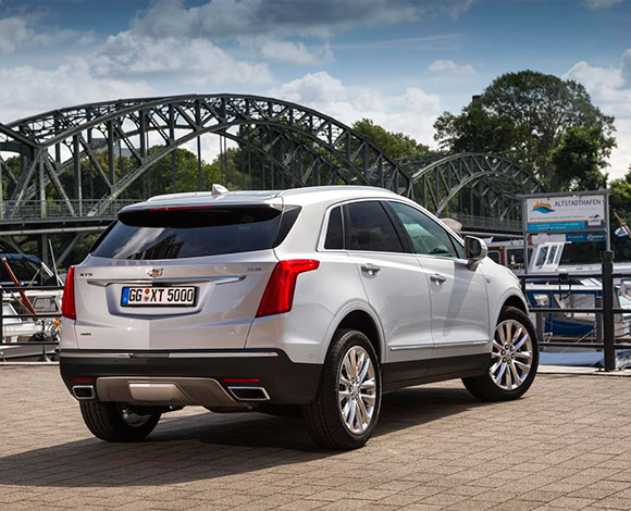 كاديلاك XT5 الجديدة: الفخامة في سيارة عائلية من طراز كروس أوفر
