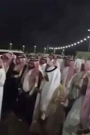شاهد عرس سعودي يتحول إلى حفل لإطلاق النار