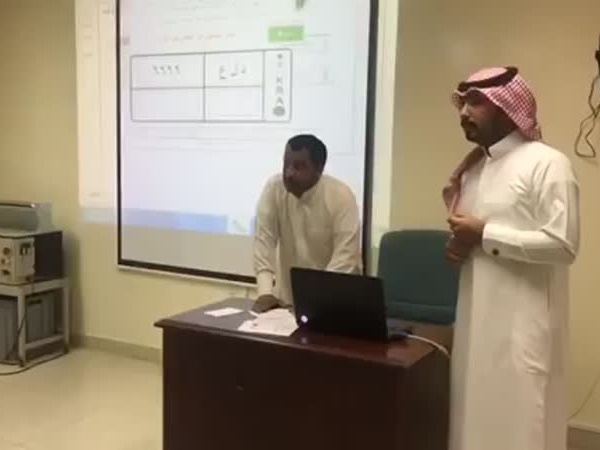 لوحة سيارات دلع ستات ب85 ألف ريال .. فيديو