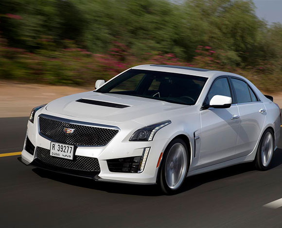 كاديلاك CTS-V 2016 قدرات حقيقية للقيادة ضمن الحلبات