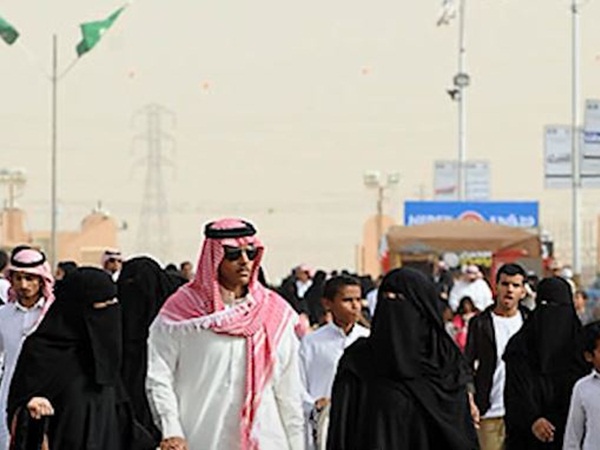 أزمة زوجية بسبب حساب المواطن