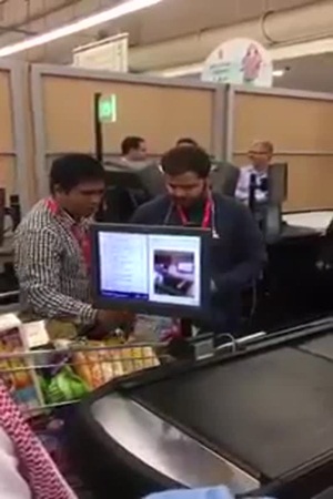 بالفيديو .. هايبر بندة يستغنى عن الكاشيرات