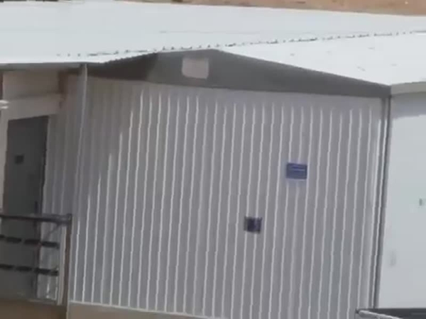 شاهد توثيق عملية سرقة لمكيف من أحد مساجد الرياض