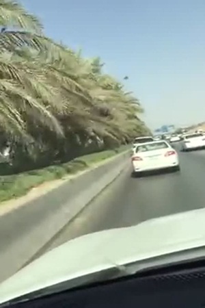 شاهد حادث مروع على طريق الرياض