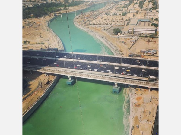 قريبًا .. الانتهاء من جسر دبي المائي