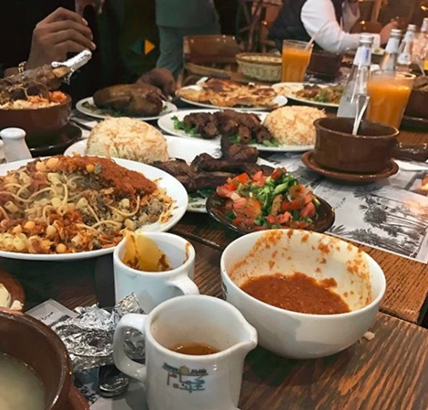 الرياض تستضيف نجم مسلسل لعبة العروش .. وهذا ما فعله هناك