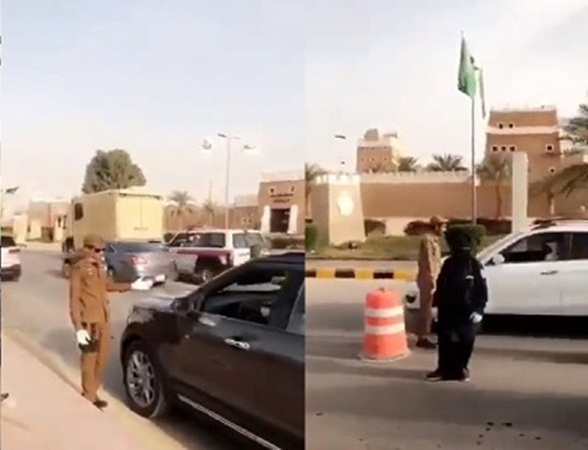 الظهور الأول للنساء في نقاط تفتيش السيارات بالسعودية