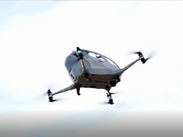 التاكسي الطائر .. الآن في الإمارت .. فيديو