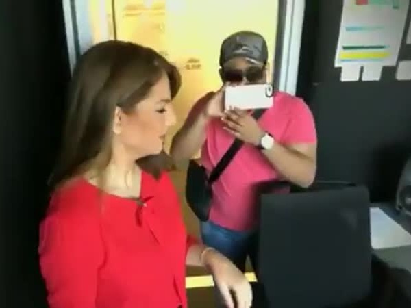 مصور ومخرج ومذيع سعودي .. كفيف .. فيديو
