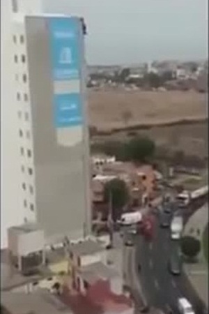 بالفيديو .. يحقق رغبته وينتحر