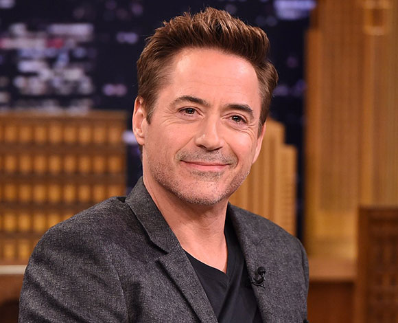 الممثل الأعلى أجرا في العالم