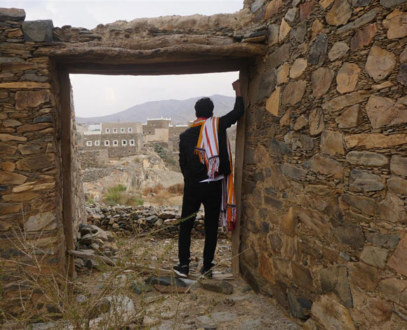 بالفيديو والصور: قصص غير مروية عن تراث المملكة العربية السعودية يرويها حسين دغريري بالتعاون مع كاديلاك