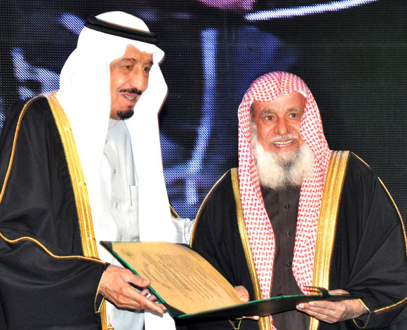 إليك أثرياء العالم العربي الذين تبرّعوا بثرواتهم