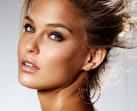 15 من أشهر الحسناوات اللواتي ارتبطن عاطفيا بالنجم ليوناردو دي كابريو