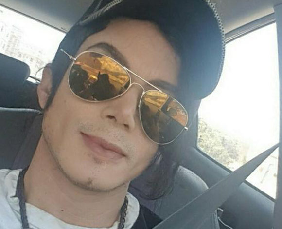 مايكل جاكسون الأسباني يعاود الظهور على مواقع التواصل الإجتماعي