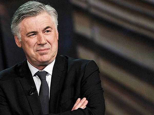 أشهر 14 لاعب كرة قدم أصبحوا مدربين محترفين