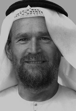 شخصيات عالمية في ثياب خليجية!
