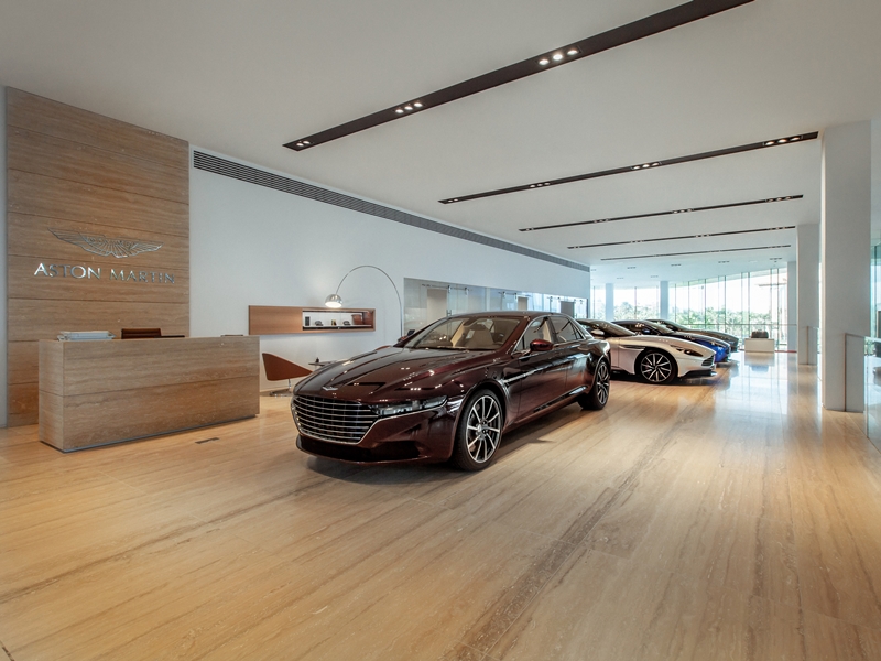 Aston Martin Lagonda تفتتح مركزاً جديداً للتوزيع في الإمارات