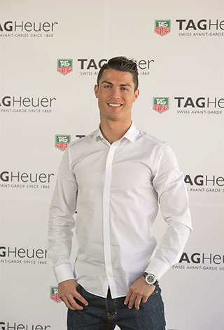 كريستيانو رونالدو سفير العلامة التجارية "TAG Heuer"  