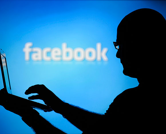 90 في المئة من مستخدمي الإنترنت في الشرق الأوسط يستخدمون "فايسبوك"