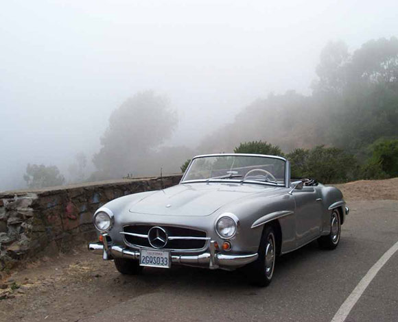 مرسيدس بينز 190SL رودستر 1960 قد يصل سعرها إلى 130 ألف دولار أميركي