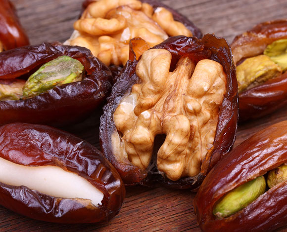 تعرّف إلى الفوائد الصحية للمكسرات 