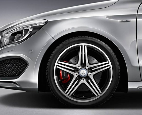 حزمة رياضية إضافية لسيارة مرسيدس بنز CLA250 موديل 2014