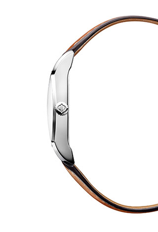 "Hampton Medium" من دار "Baume & Mercier": الهدية الأسطورية التي تتألق في احتفالات العيد 