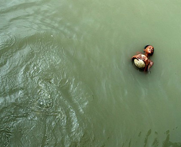 "يوم وليلة" معرض هواة التصوير في دبي... بالصور