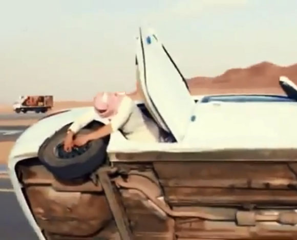 تفحيط: صور تفحيط خطير لرجل سعودي 