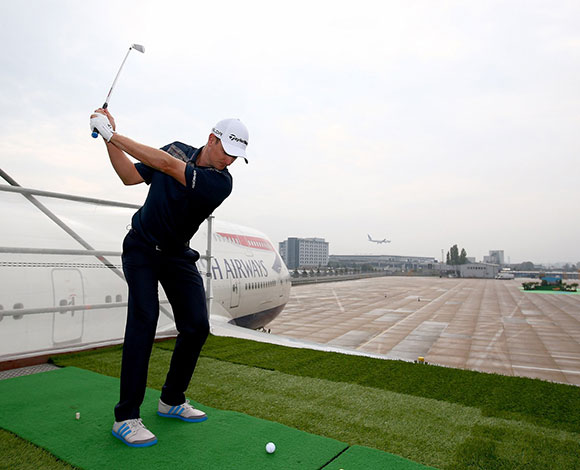 شاهد ماذا حدث عندما تحدت الخطوط الجوية البريطانية لاعب غولف شهيراً