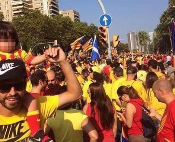 اهم مواقف مدافع برشلونة جيرارد بيكية التي اثارت الجدل 