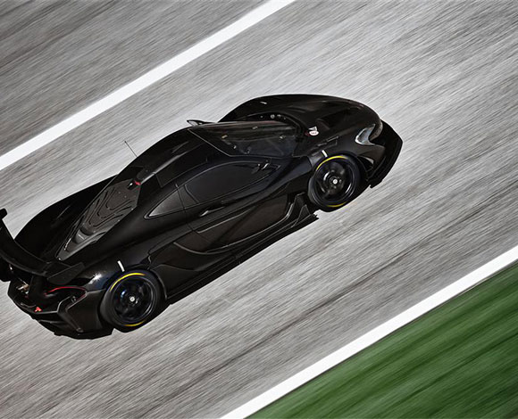 "ماكلارين P1 GTR" تكشف عن مقصورتها الداخلية