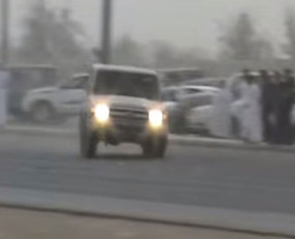 تفحيط ربع لسيارة جيب احترافي... بالفيديو