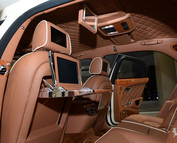 نسخة ’مولسان ماجيستيك‘ المحدودة من’بنتلي تصل الى قطر