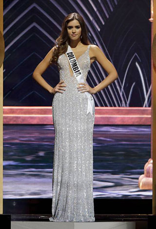 أجمل نساء العالم تفوز بلقب ملكة جمال الكون ... الكولومبية بولينا فيغا