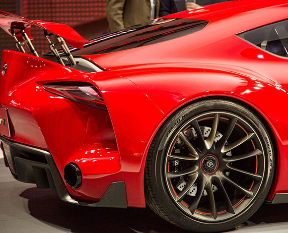 "تويوتا" تكشف عن FT1 الاختبارية