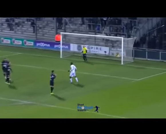 هدف رائع يسجله لاعب من ضربة ركنية... بالفيديو