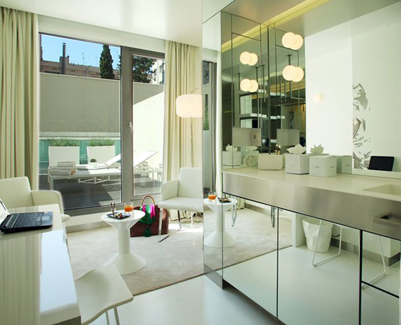 فندق The Mirror Barcelona... راحة وفخامة وتميز
