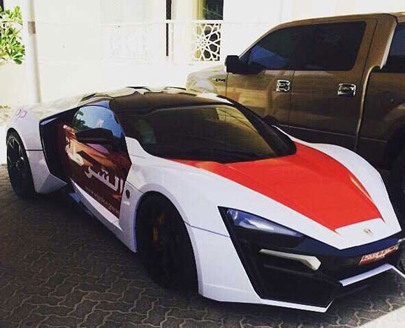 شرطة أبوظبي تضيف لأسطولها السيارة الخارقة التي ظهرت في فيلم " فيوريوس 7"